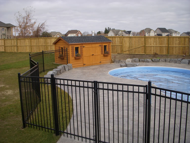 Queensland pool fencing compliance check